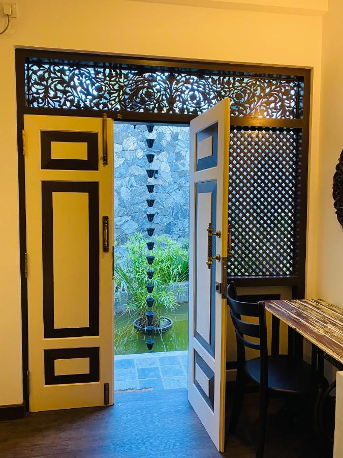 Thaprobana Villa Tangalle - Private Villa Exterior photo
