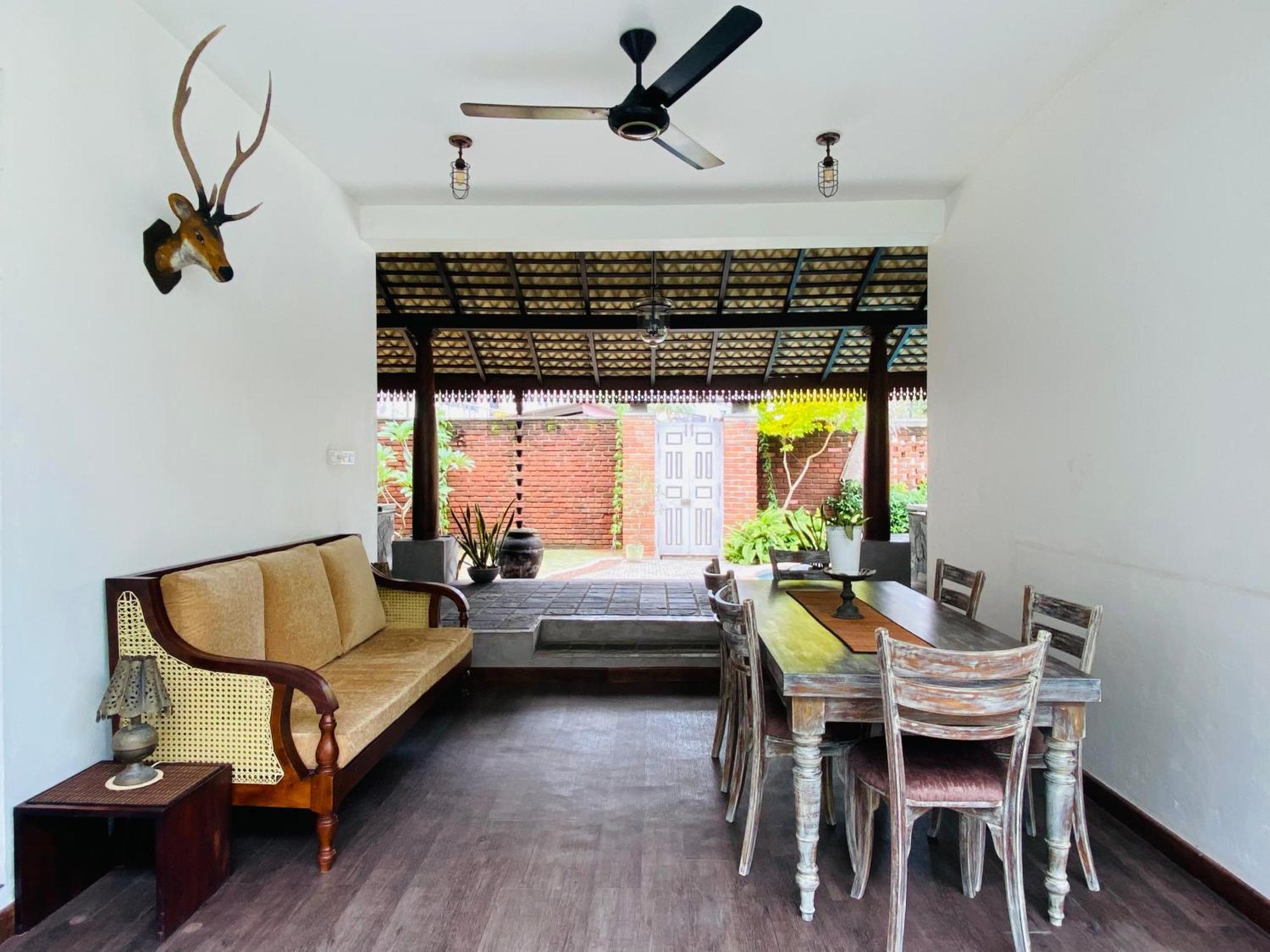 Thaprobana Villa Tangalle - Private Villa Exterior photo